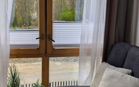 Domek za rzeką